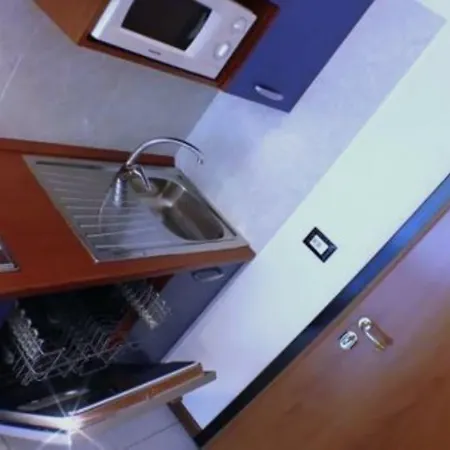 Apartmán Serenity By The Pool-beahost