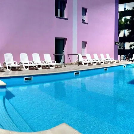 Appartement Serenity By The Pool-beahost *